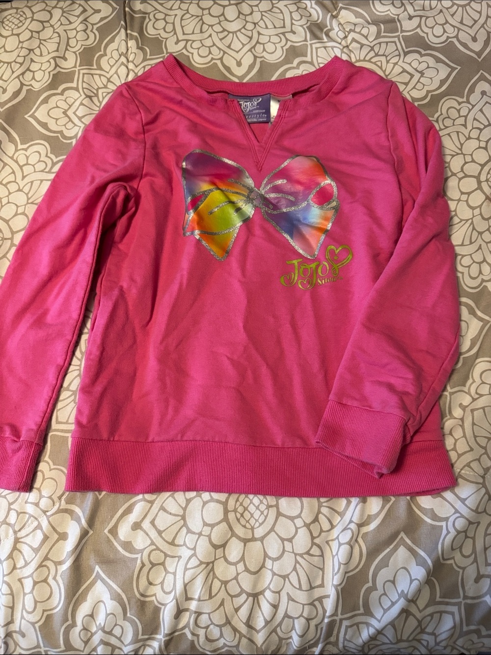 JoJo Siwa Girl’s Hot Pink Sweatshirt with Rainbow Bow Graphic Size 10/12